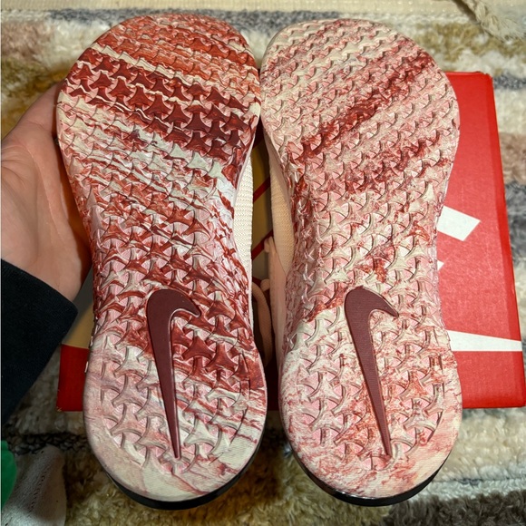 Women’s Nike Metacon Size 9 Like New! - Picture 5 of 6